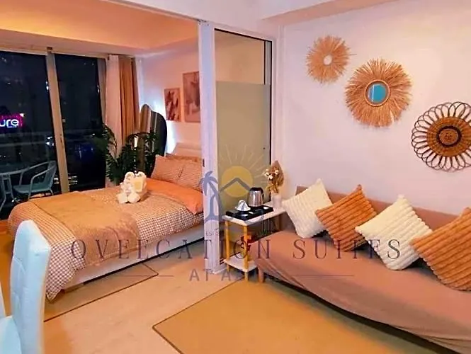 Azure Staycation By Oveecation * Manila